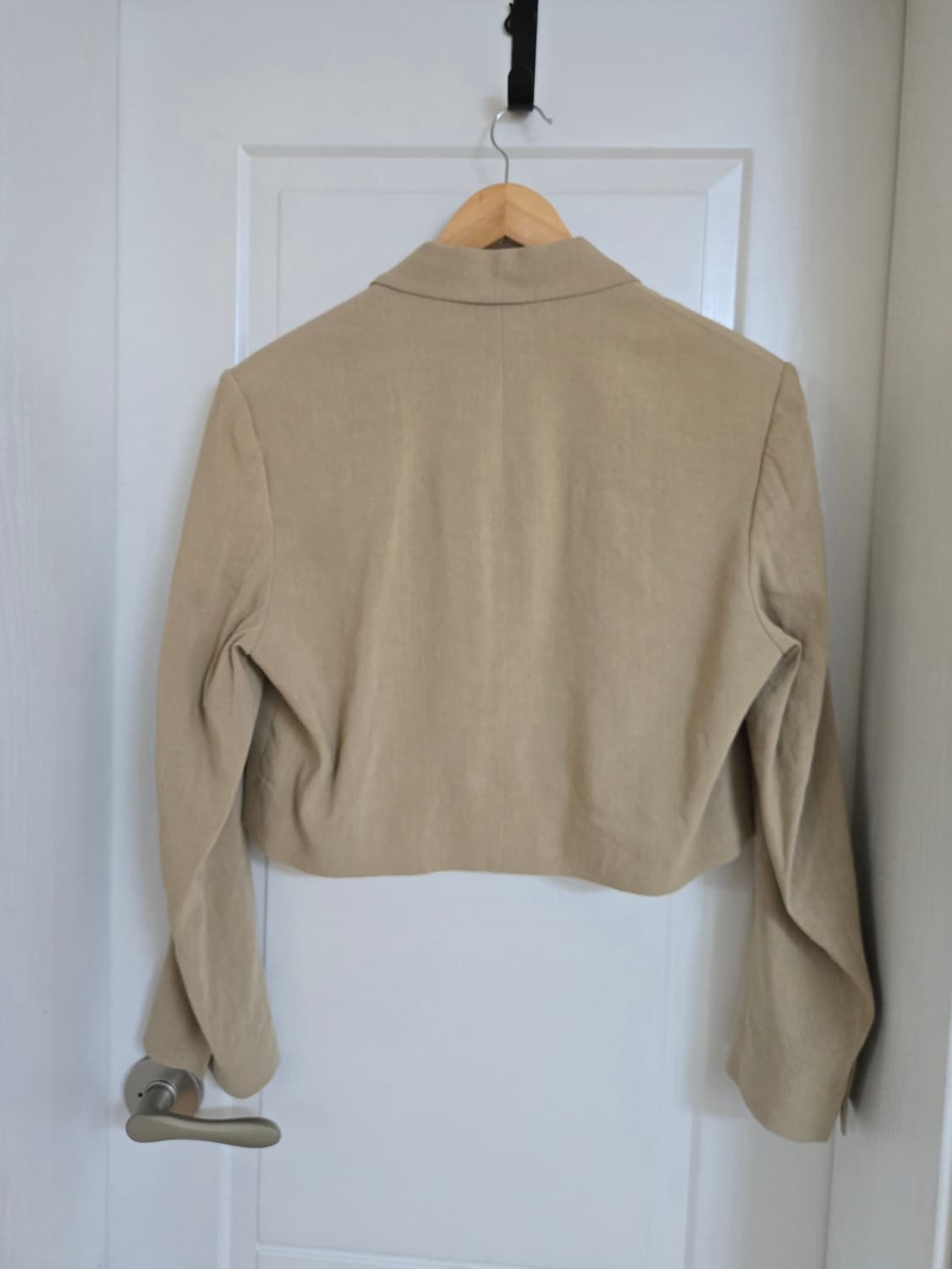 아비에무아 크롭 린넨블레이저 베이지 상품이미지9