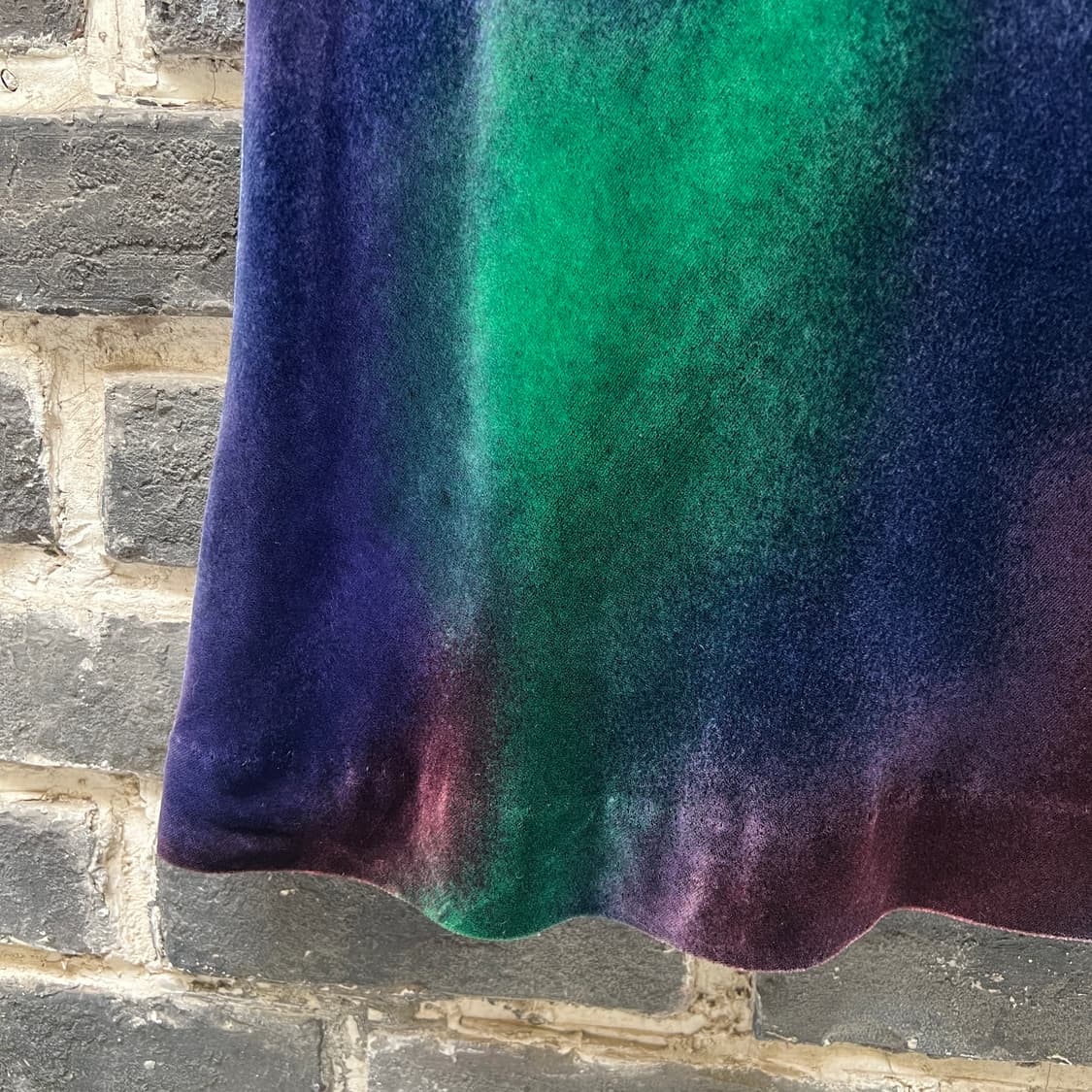 캐서린햄넷 오로라 벨벳 원피스 상품이미지3