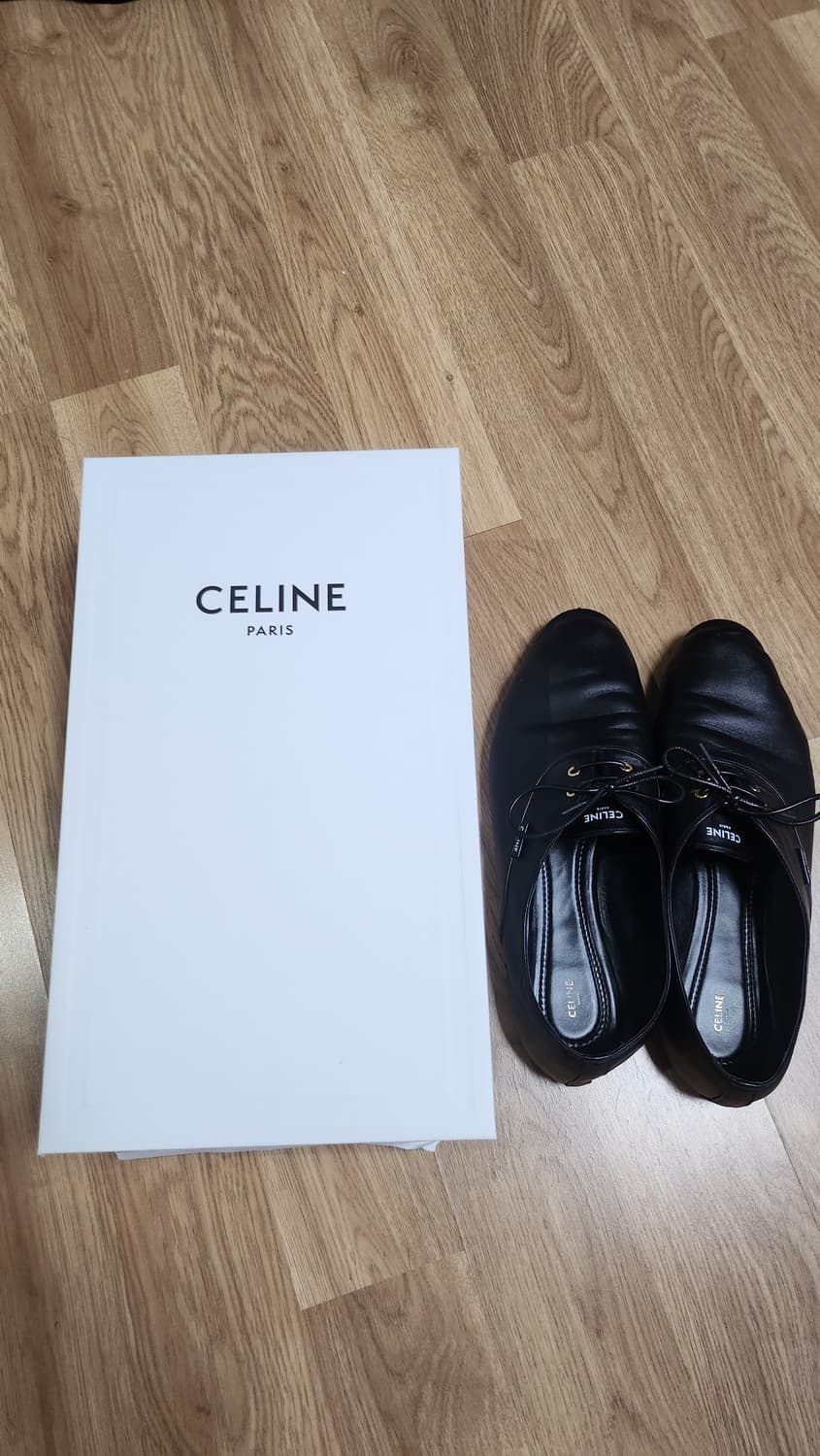 26ss celine 발레 레이스업 슈즈 42.5 상품이미지2