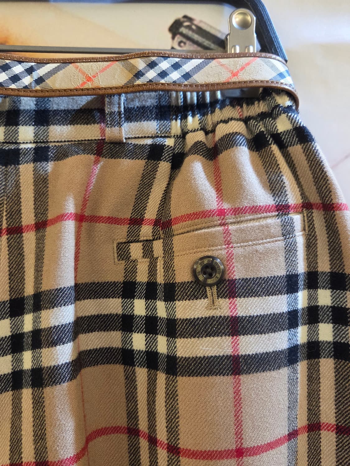 BURBERRY 버버리 노바체크 와이드5부팬츠💯 상품이미지5