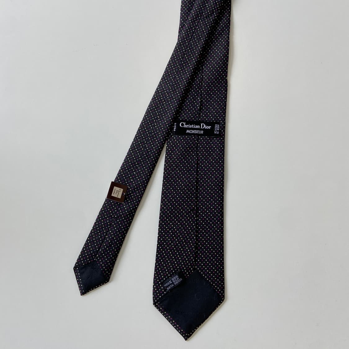 택달린 미사용품 크리스찬 디올(Dior) 명품 정품 넥타이7.8cm 상품이미지3
