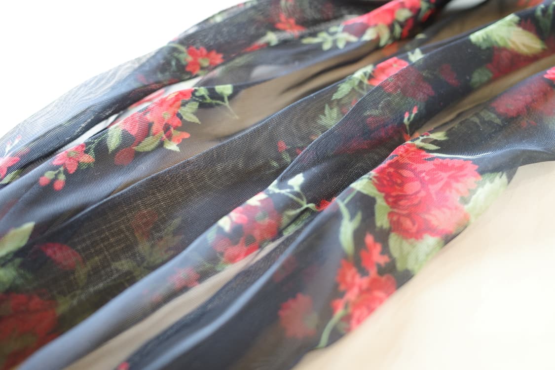 black flower scarf 상품이미지2