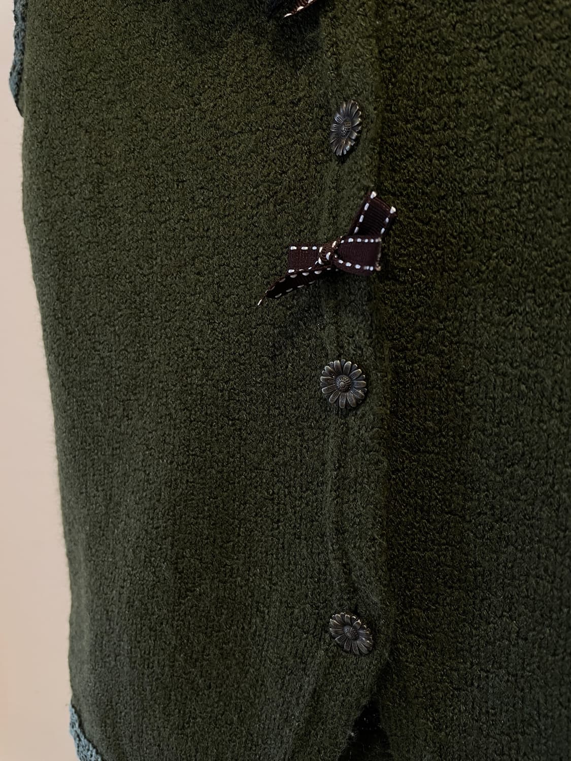 초코 도트 리본 해바라기 버튼 말차 베스트 모리 러블리 상품이미지4