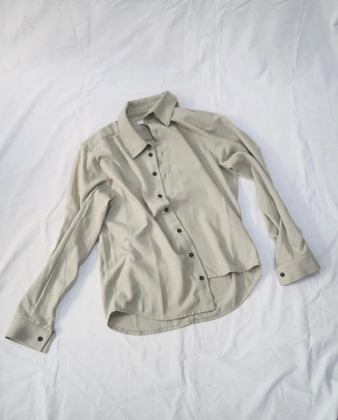 레스 테일러드 셔츠 베이지 1  상품이미지1