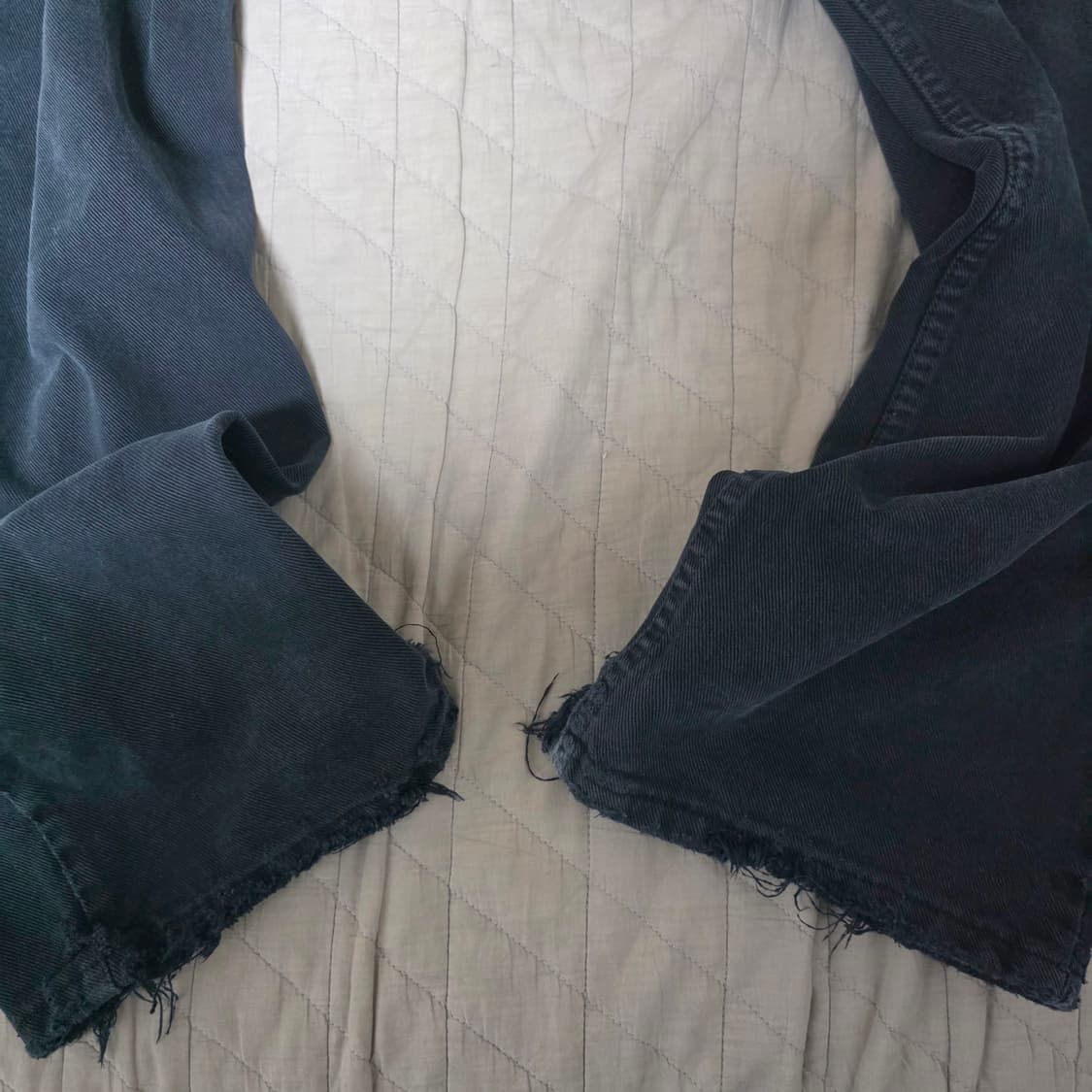 [33X28] 90s 빈티지 리바이스 실버탭 배기핏 트래쉬드 블랙진 상품이미지5