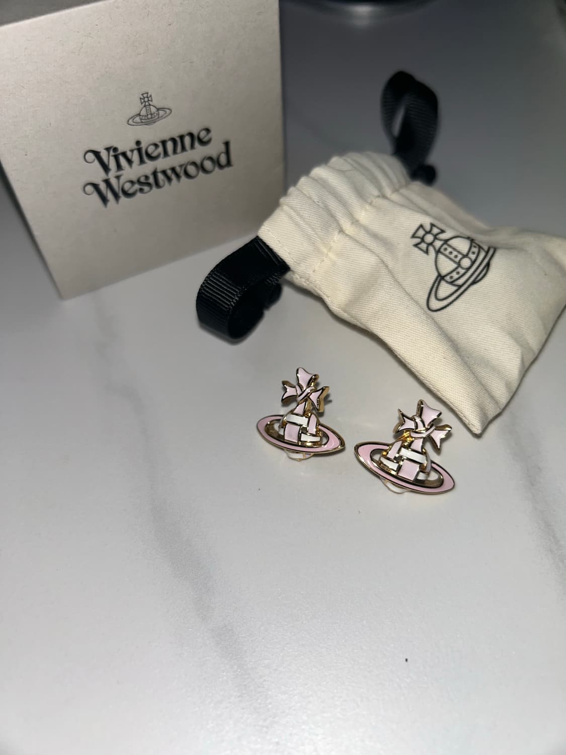 비비안웨스트우드 핑크 귀걸이 상품이미지2