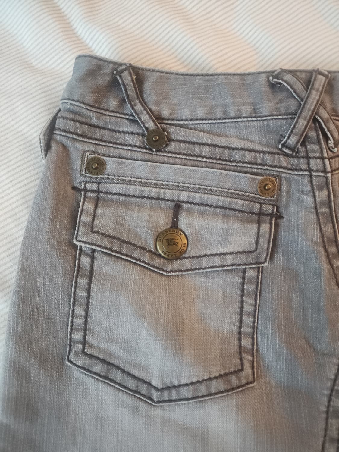 버버리 블루라벨 그레이 흑청 데님 미니 스커트 일본 빈티지 상품이미지7