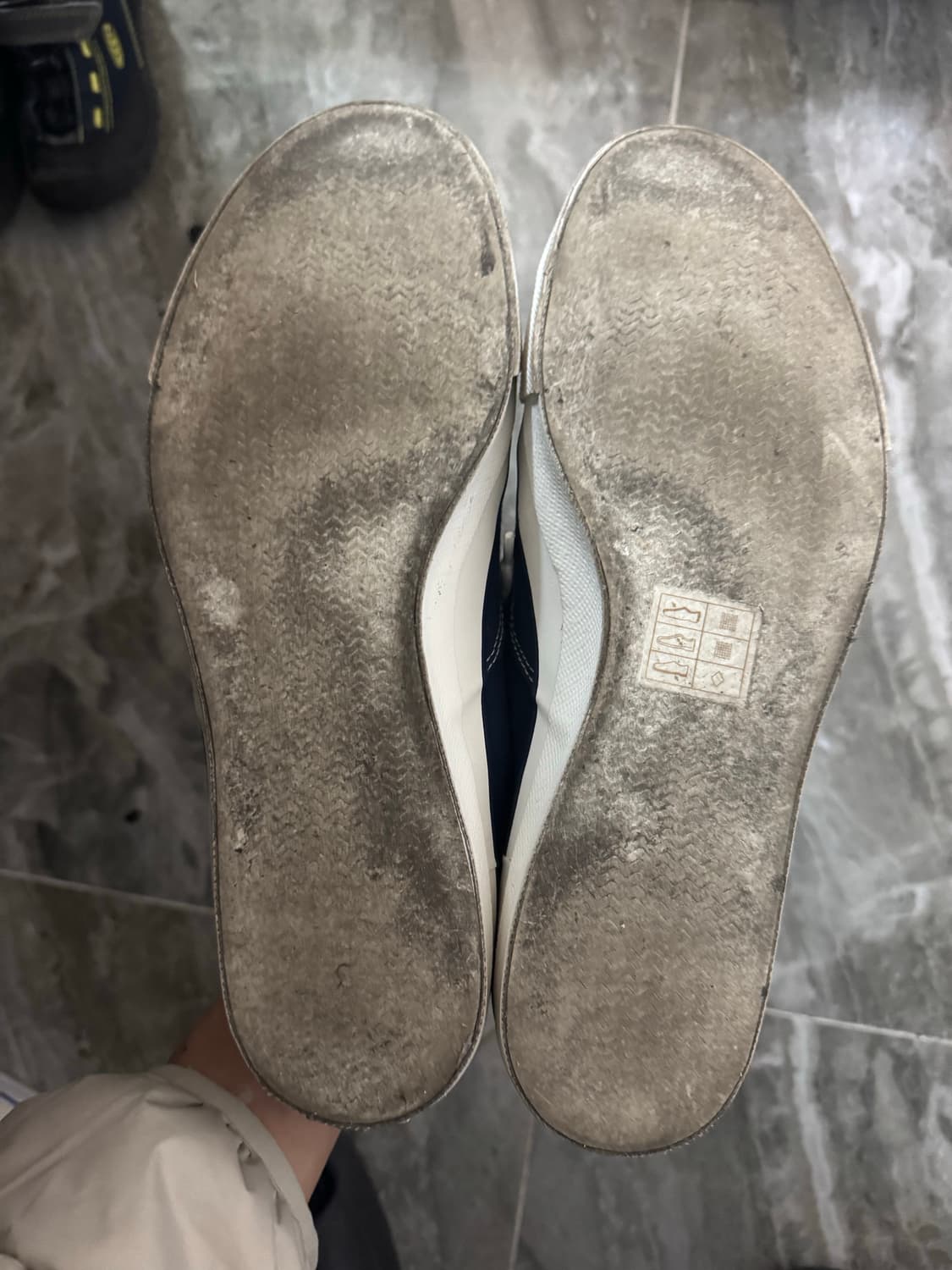 와쿠와 덱슈즈 네이비 270사이즈 판매합니다 상품이미지4