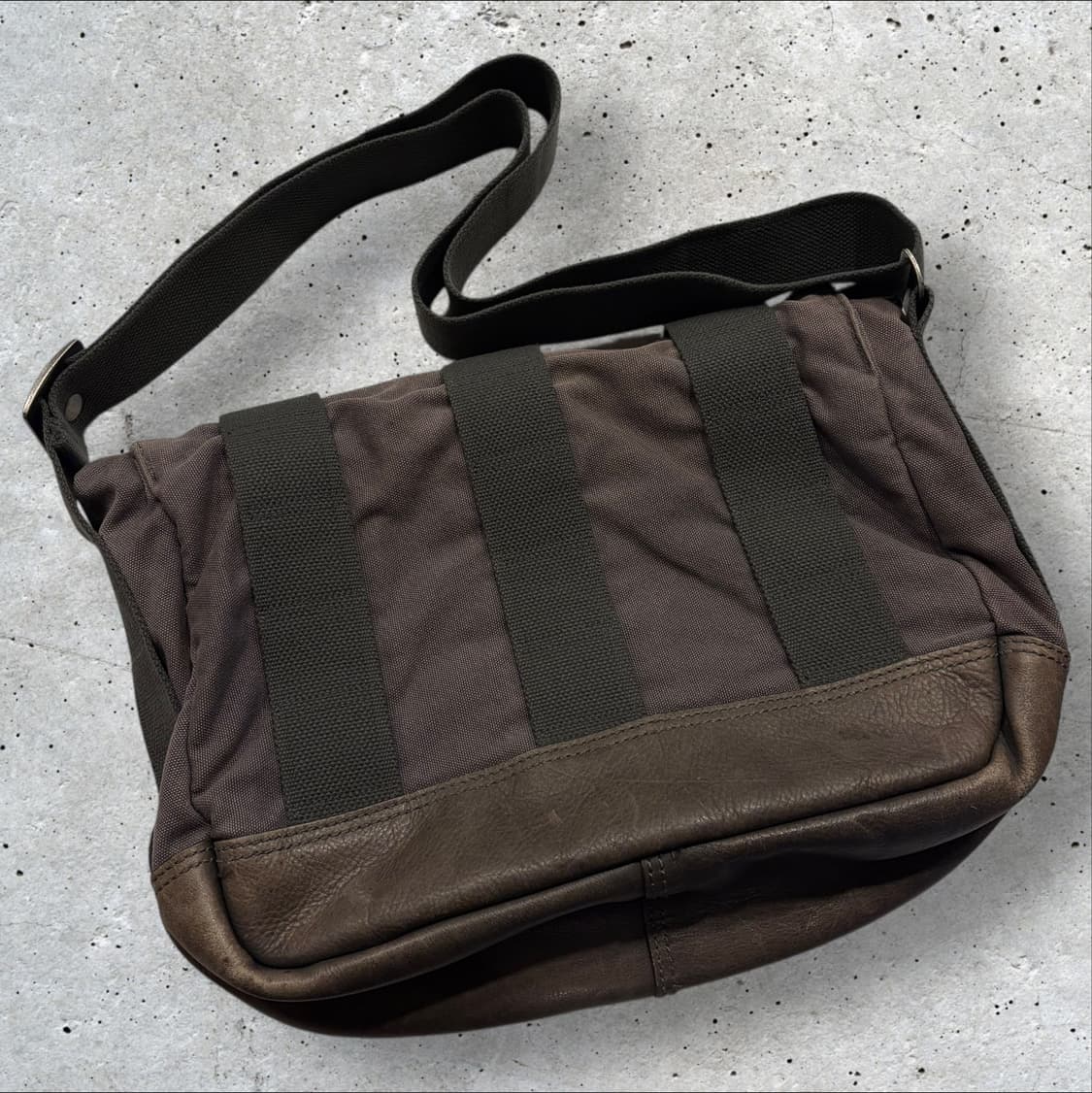 08s 아디다스 브라운 버팔로 빈티지 브라운 레더 메신저백 유일매물 상품이미지2