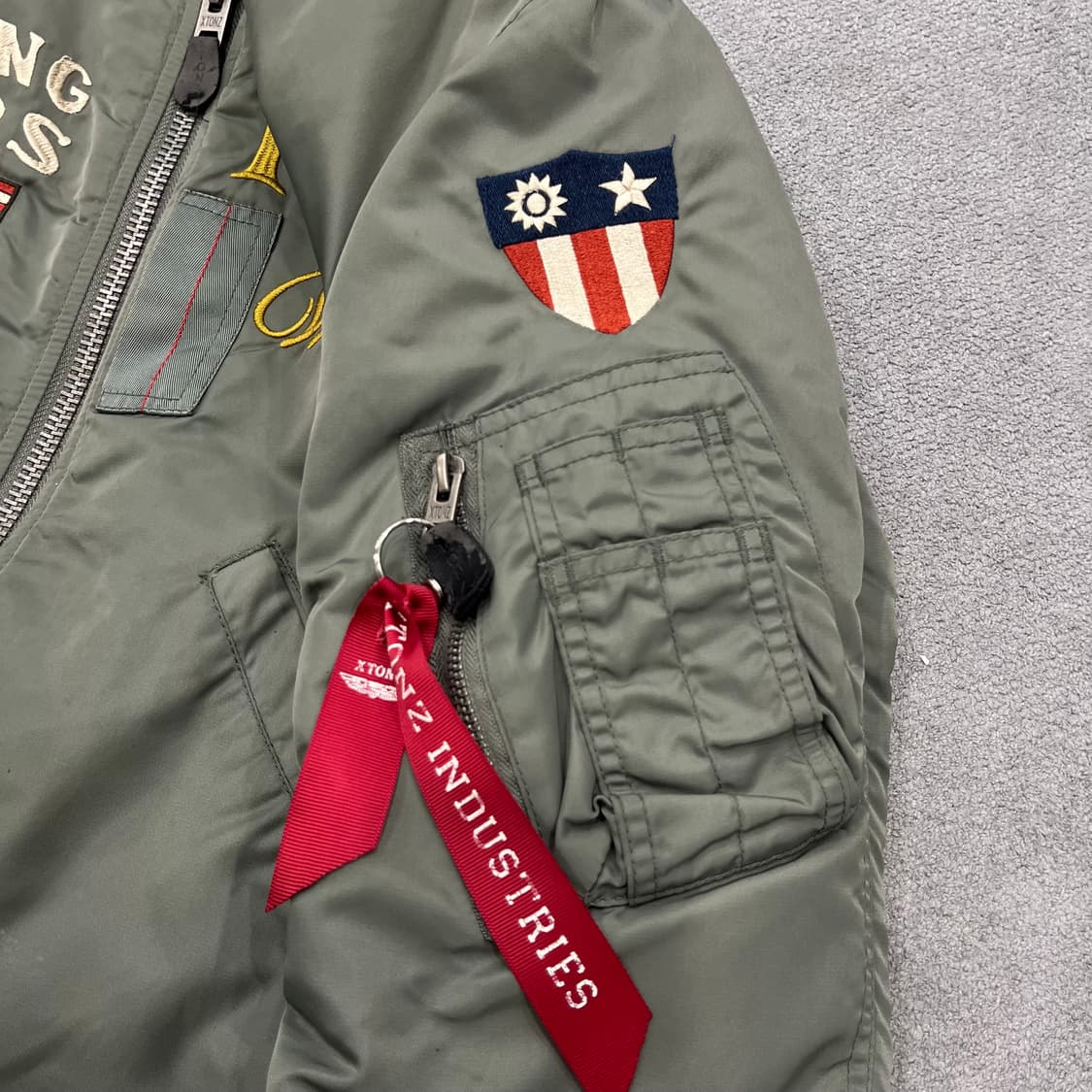 M XTONZ 플라잉 타이거즈 봄버 자켓 상품이미지3