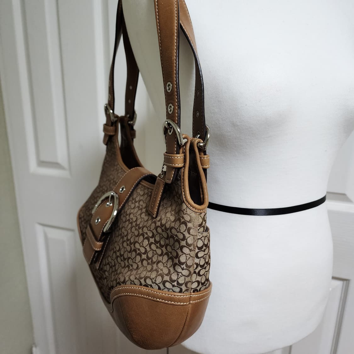 상태굿)코치 버클 숄더백 브라운 상품이미지2