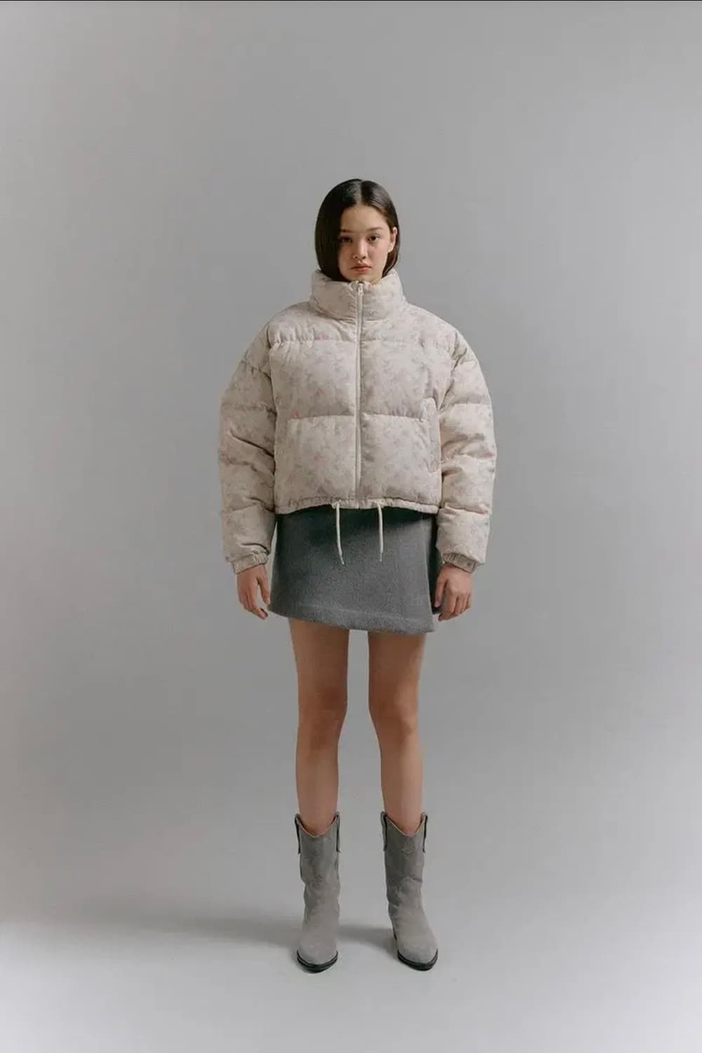 택O) 소프트서울 포기 플라워 숏 패딩 크림 상품이미지2