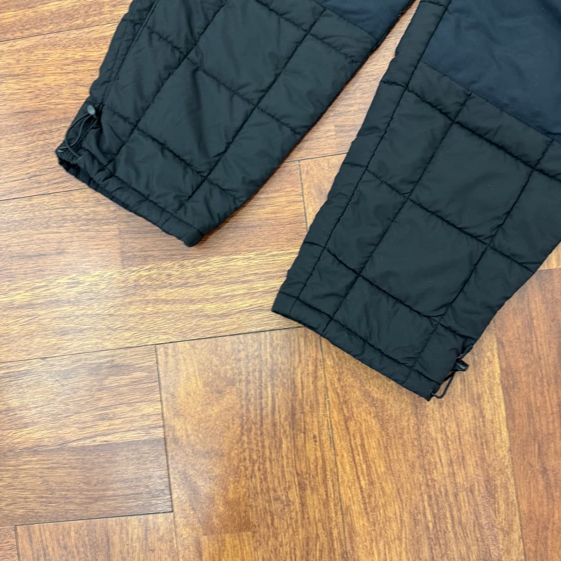 80 노스페이스 블랙 캠퍼 브이모션 퀼팅 팬츠  상품이미지5