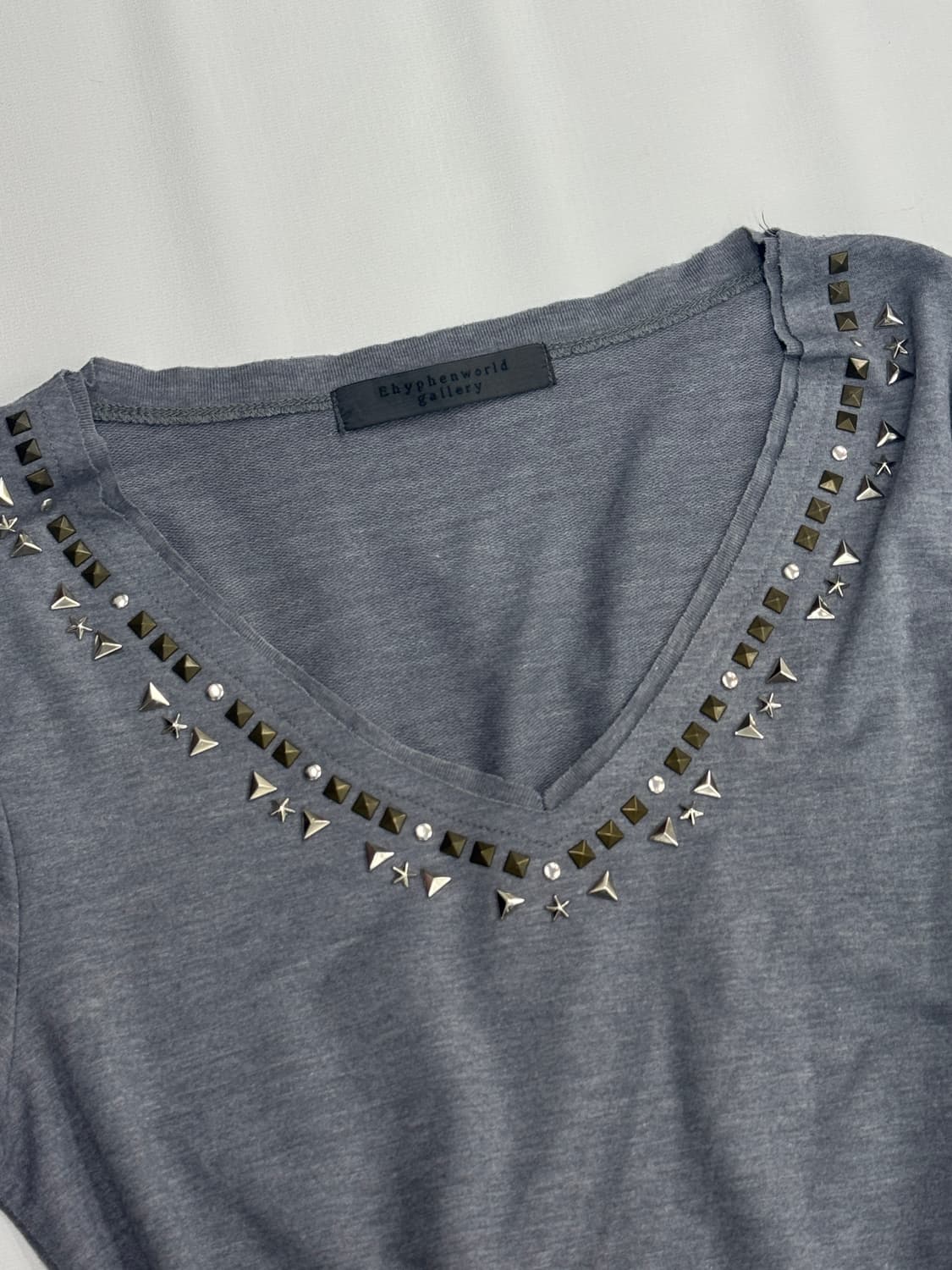 Ehyphenwold gallety 쇠맛 브이넥 락 펑크 긴팔 티셔츠 상품이미지4