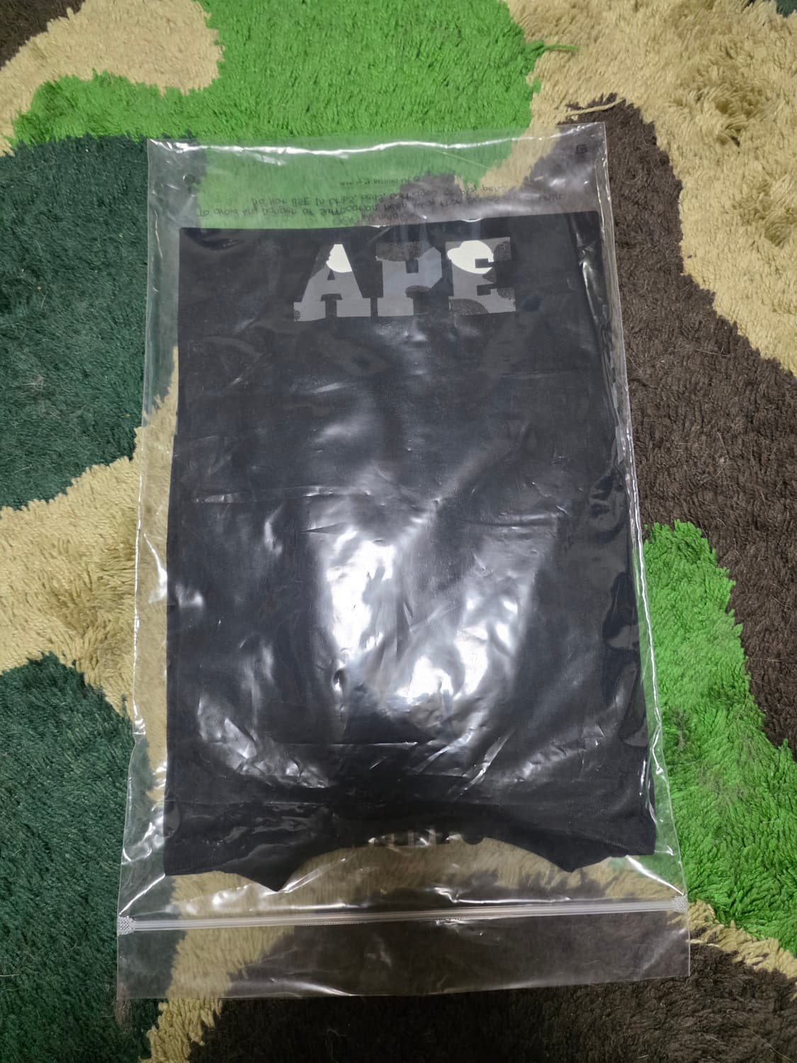 [160] 베이프 시티카모 컬리지 반팔티 블랙 상품이미지3