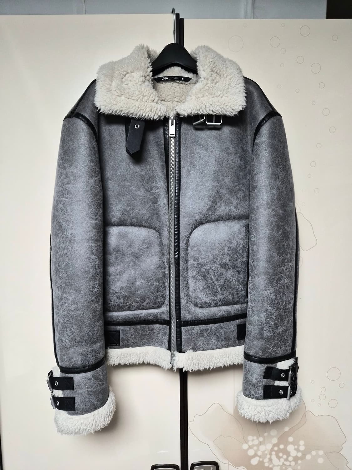 ZARA 여성 인조가죽 무스탕 자켓 S size 상품이미지1