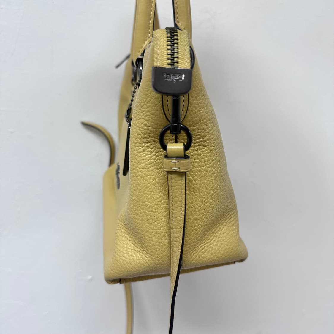 COACH 코치 미니 옐로우 숄더백 토트백 가방 상품이미지4