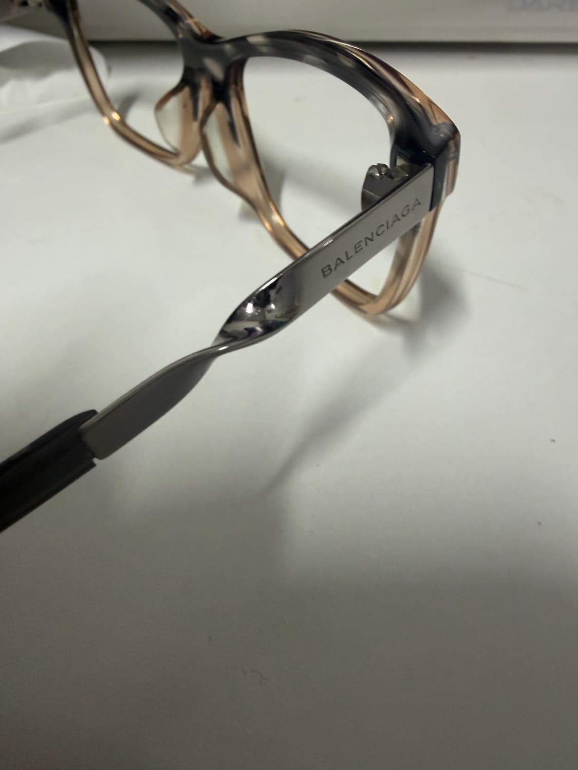 발렌시아가 안경 상품이미지3