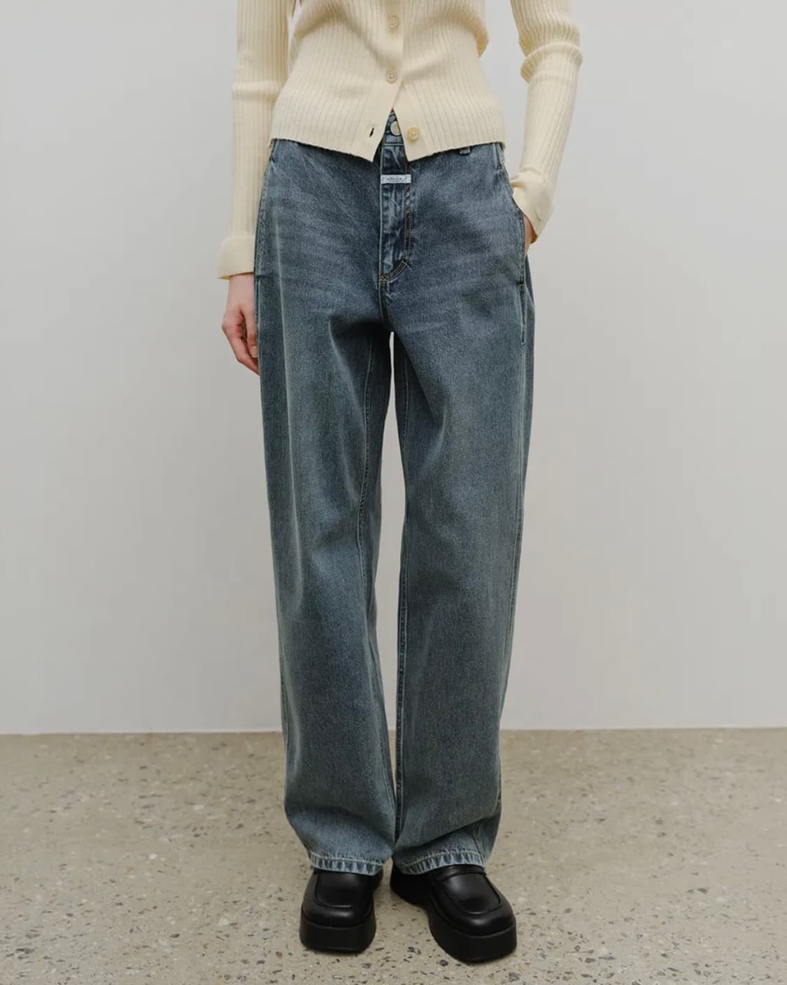 마리떼 프랑소와 저버 청바지 와이드 벌룬핏 데님팬츠 애쉬블루 25 새상품 상품이미지1