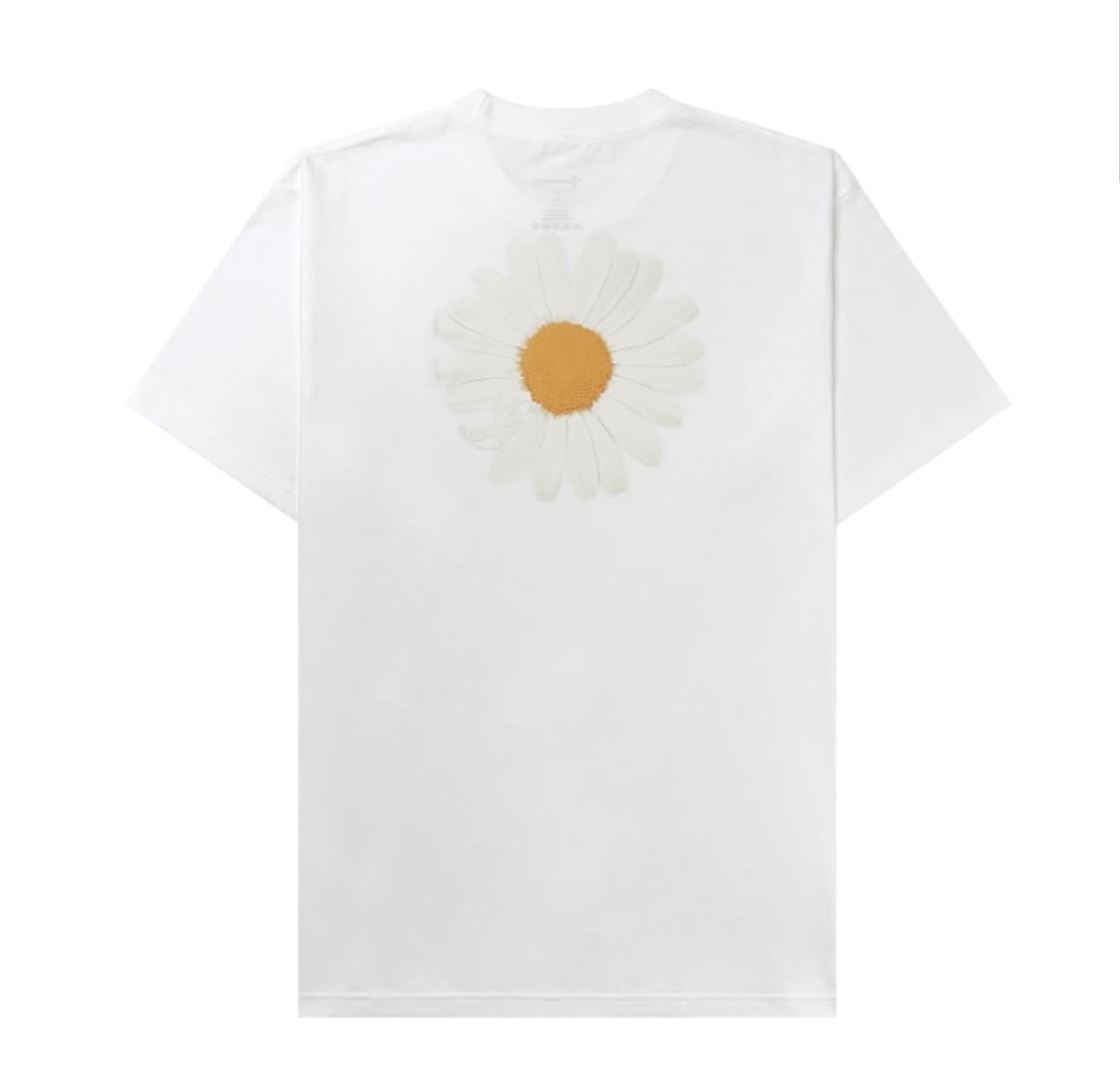 [M,L,XL] 지디 피스마이너스원 마마 데이지 반팔 티셔츠 화이트 상품이미지1