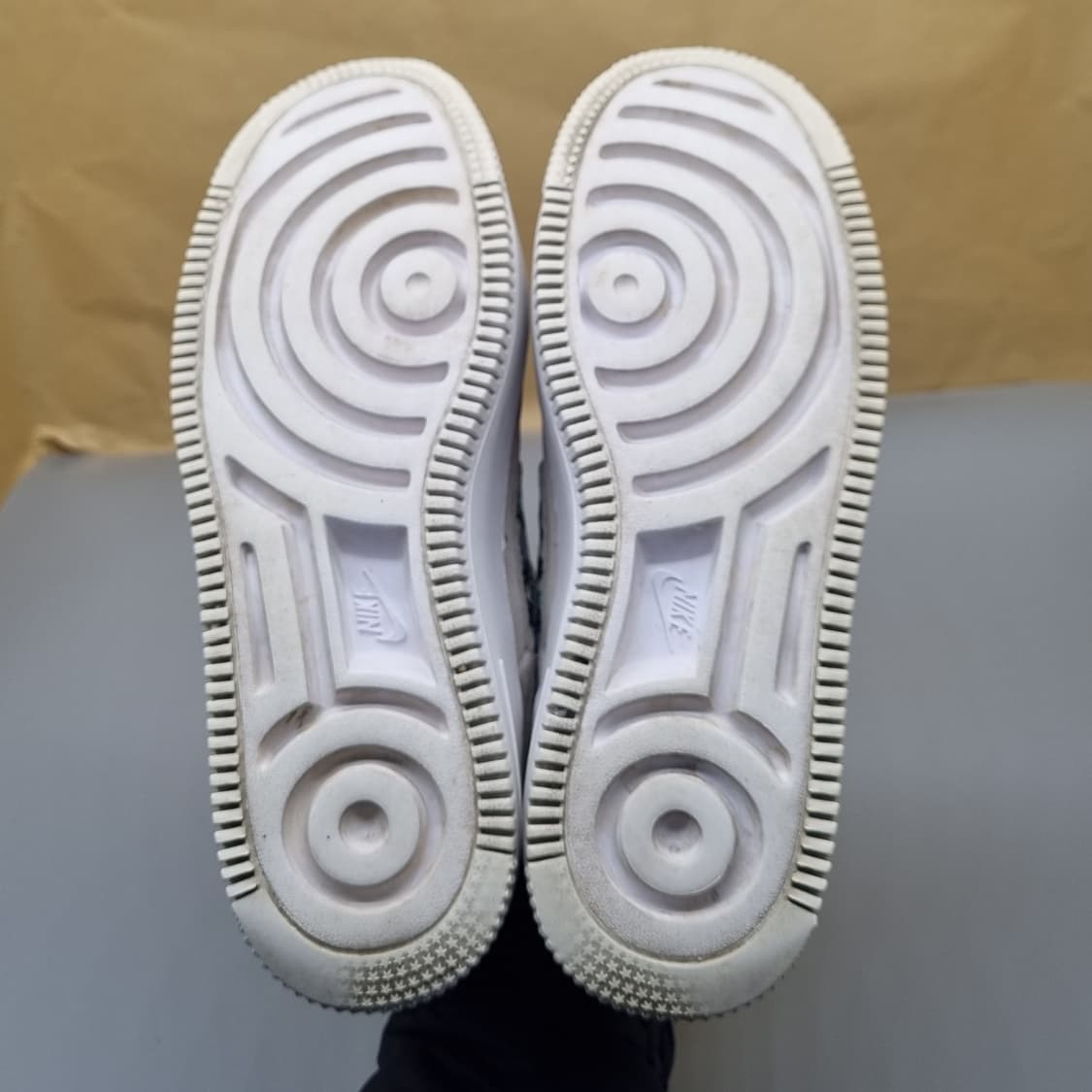 나이키 에어포스1 세이지로우 운동화230 상품이미지3