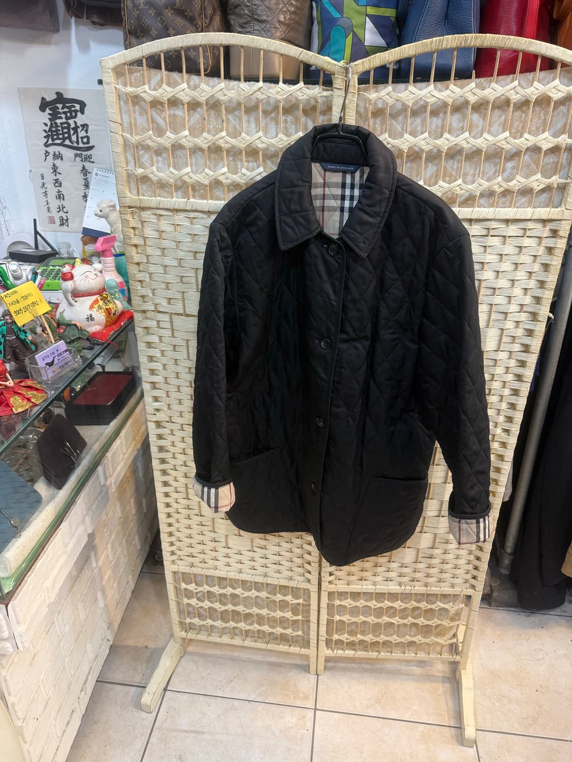 10/66-77 정품 버버리 누빔자켓 팝니다 상품이미지1