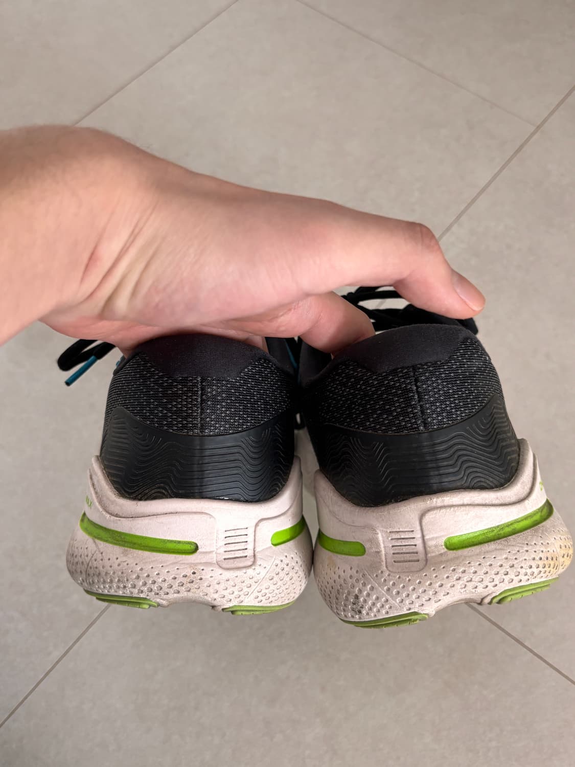 브룩스 고스트 맥스 러닝화 290 / 실사용자용 특가 상품이미지6