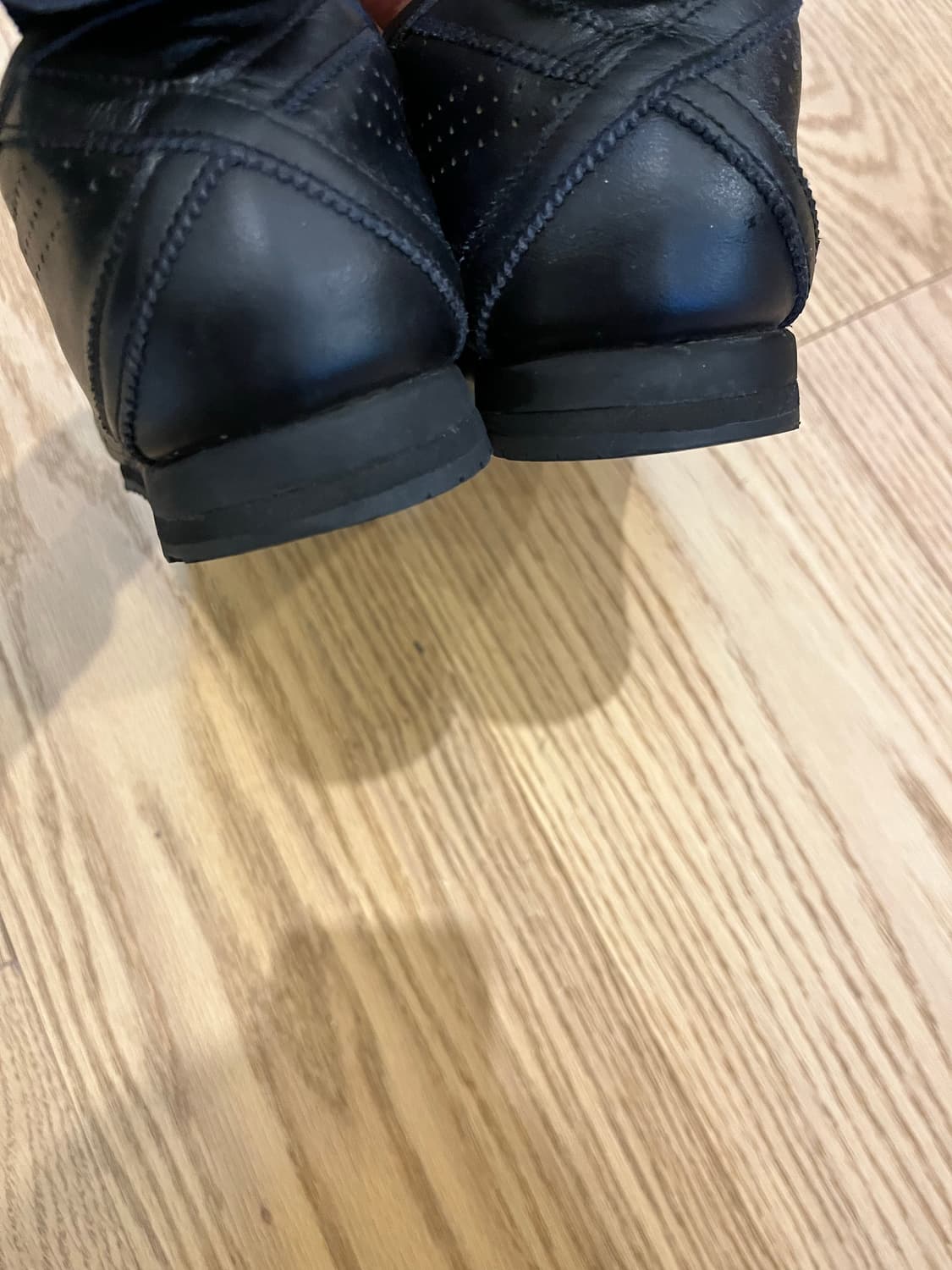 오니츠카타이거 상품이미지4