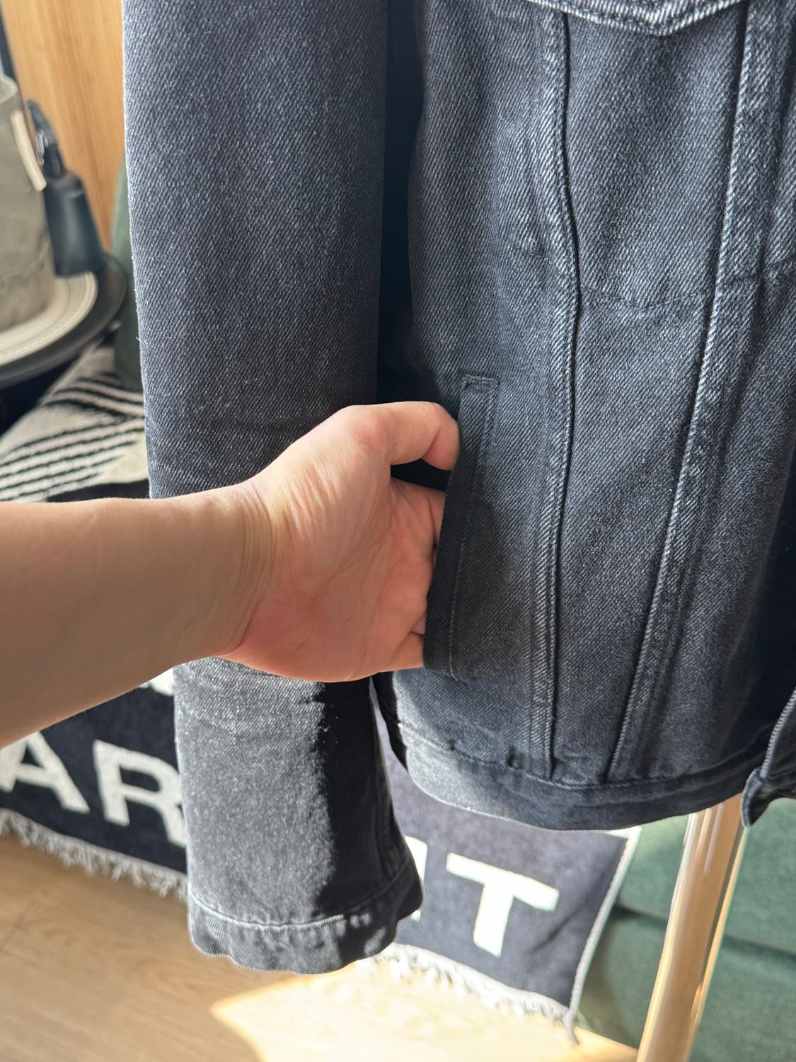 [L] 렉토(RECTO) 빈센트 데님 자켓 - 블랙/워싱블랙 (S급) 상품이미지9