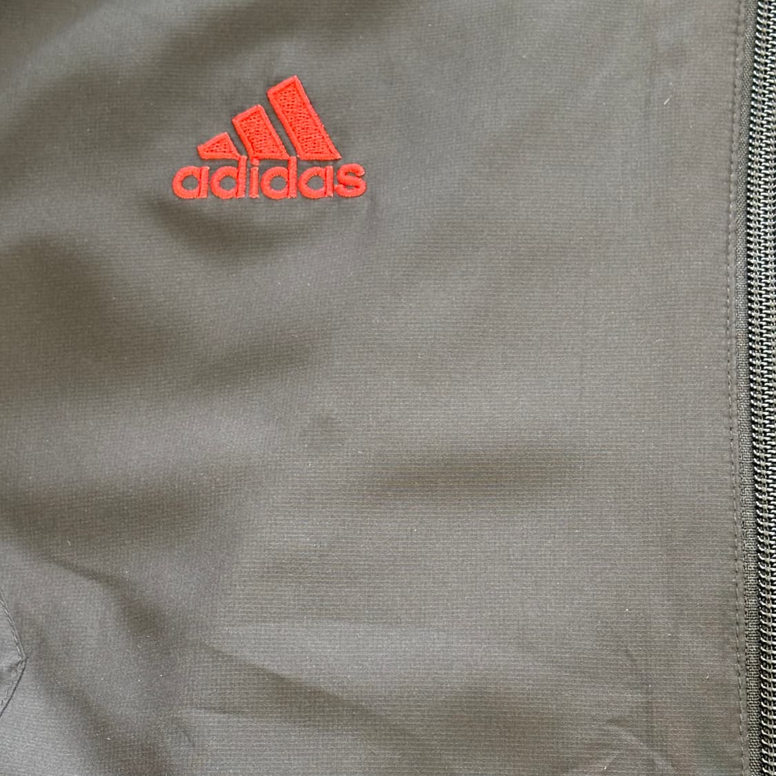 110 아디다스 리버풀 블랙 바람막이 상품이미지5