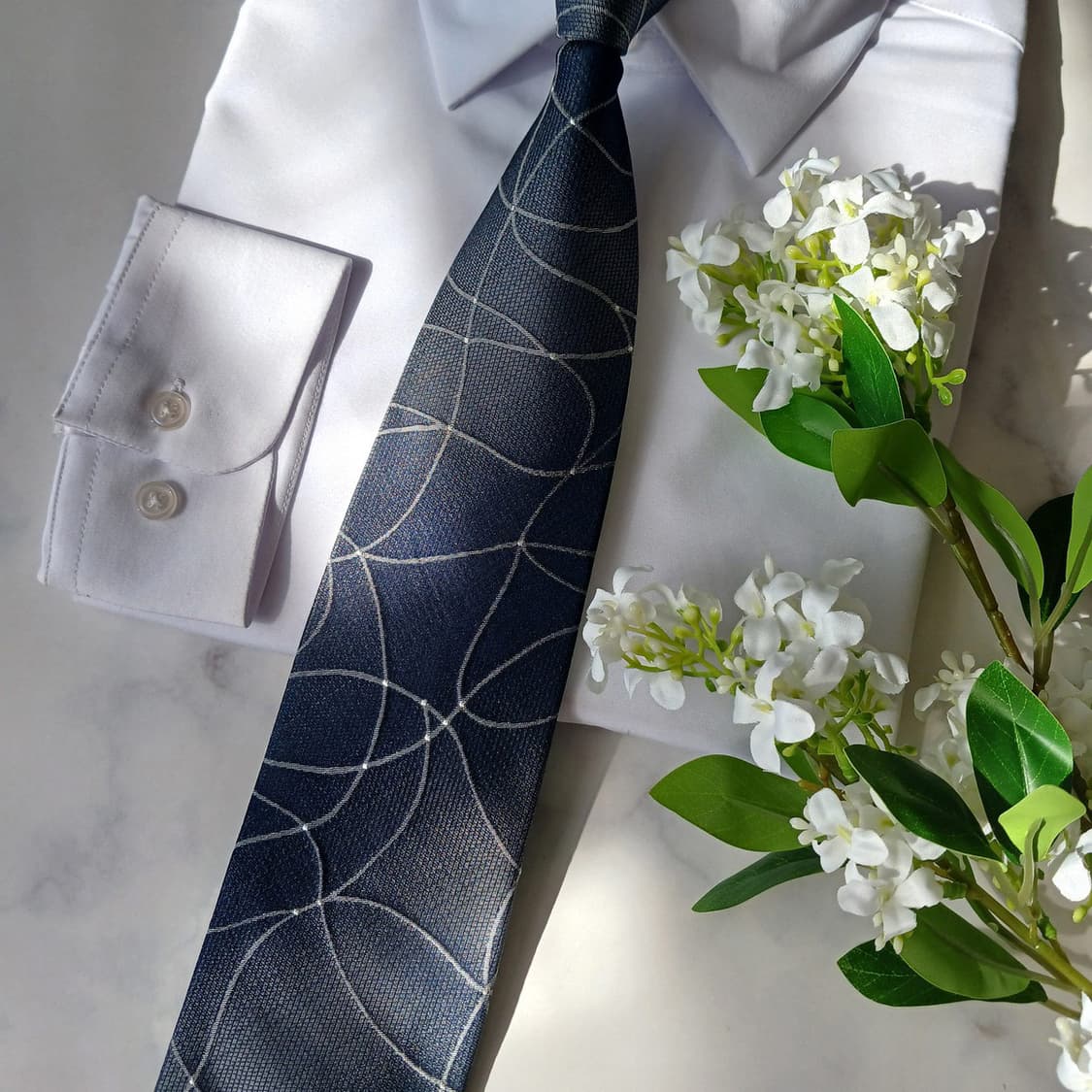 아쿠아스큐텀 실크 네이비 패턴 넥타이 9.1cm A+등급 A19884
 상품이미지7