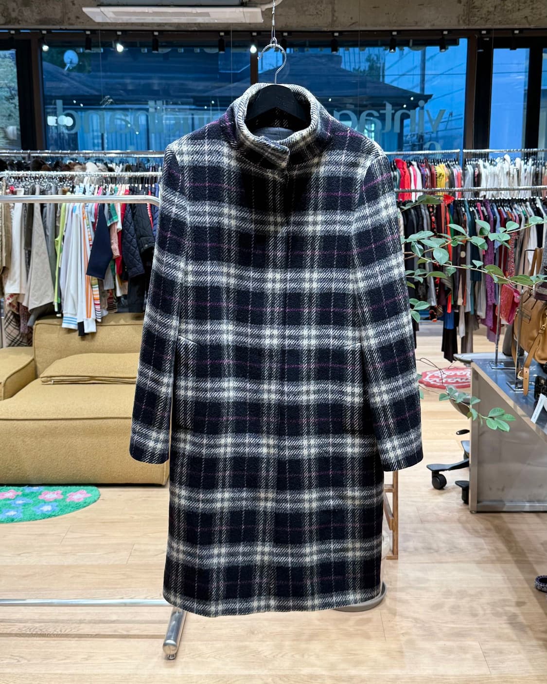 버버리 네이비 그레이 체크 히든버튼 코트  상품이미지1