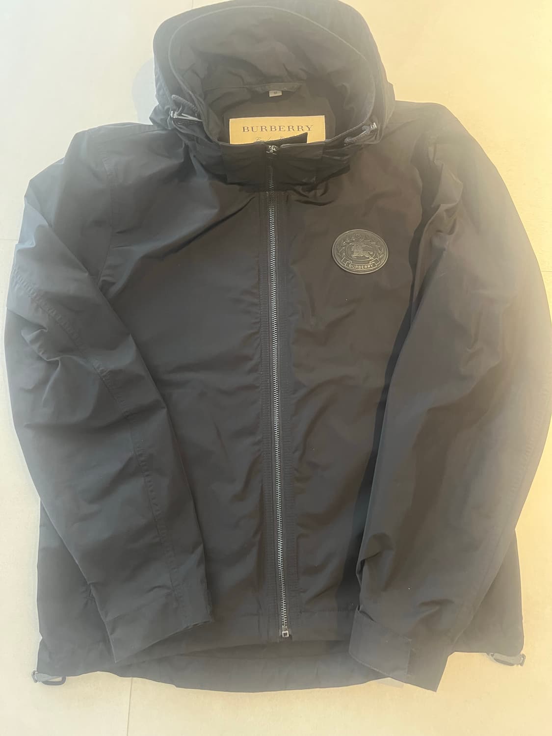 버버리 팩어웨이 블랙 바람막이50 상품이미지1