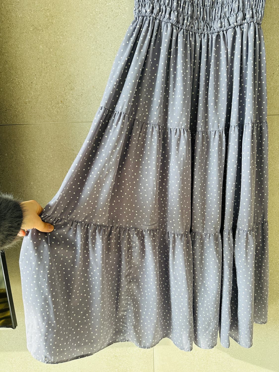 나이스클랍 등리본 오프숄더 연보라 땡땡이 롱 원피스 휴 상품이미지4