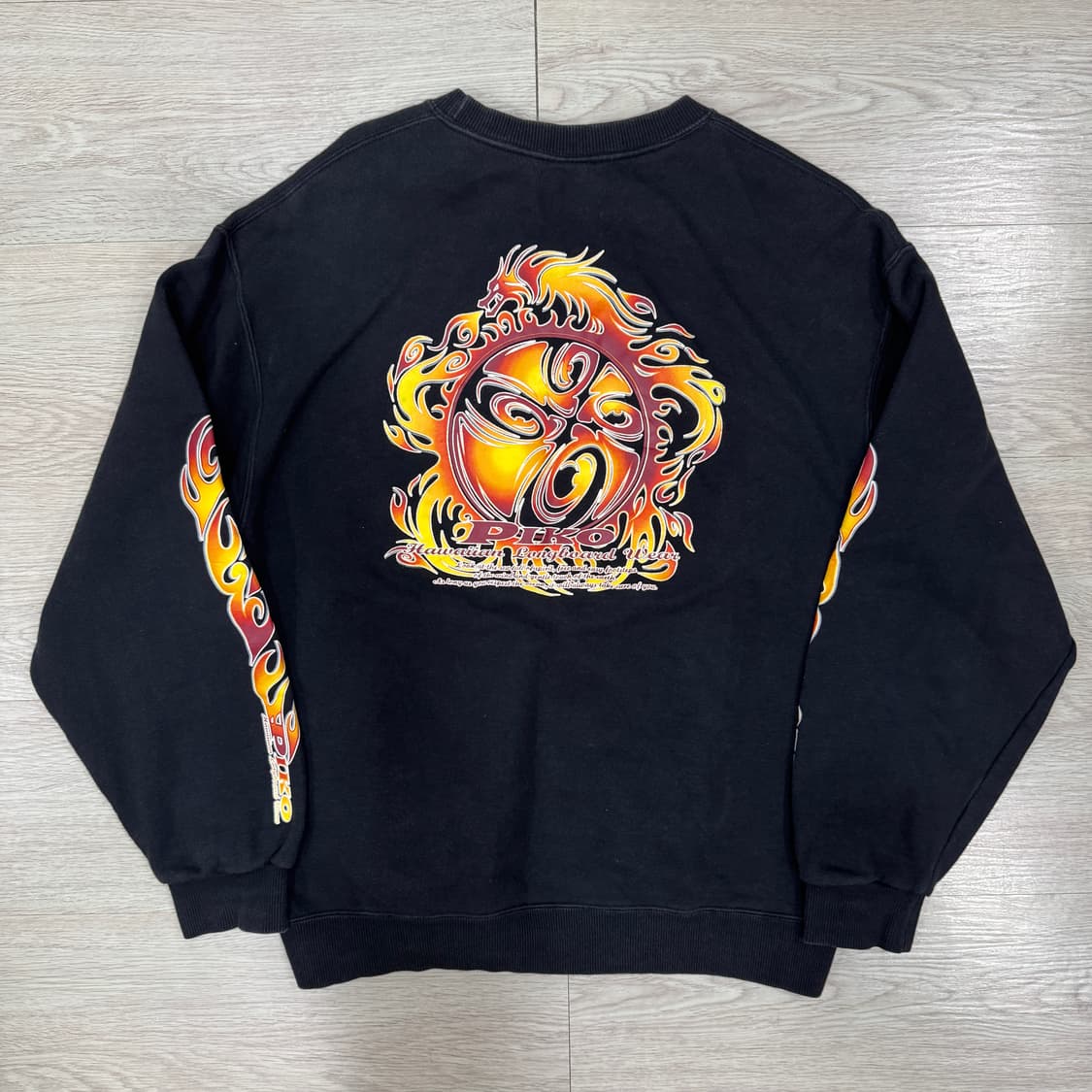 piko 피코 검정색 맨투맨 티셔츠 불꽃 프린팅 맨투맨 상품이미지2