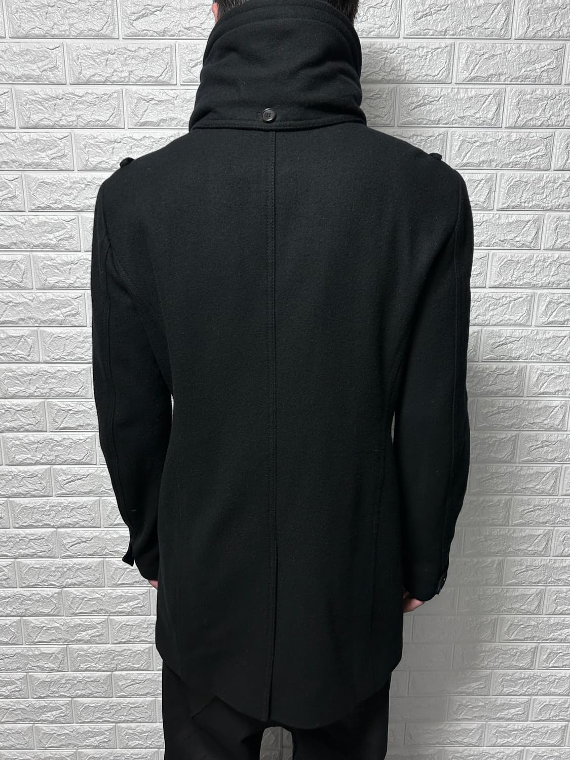 우영미 더블 브레스티드 하이넥 울 코트 상품이미지7