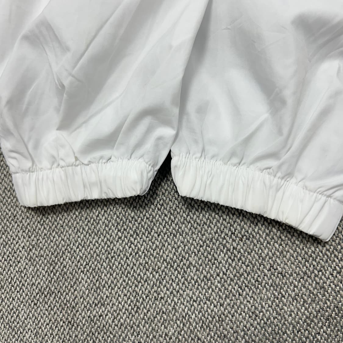 미즈노 올드스쿨 화이트 바람막이(L) 상품이미지6