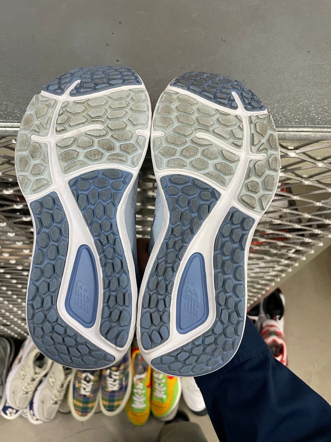 뉴발란스 프레쉬폼 680v7 235 상품이미지6