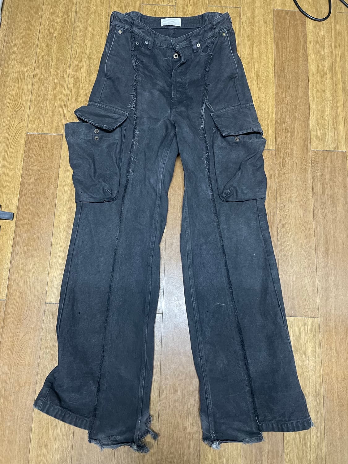 Vujade DIVISOR FLARED CARGOS 상품이미지1