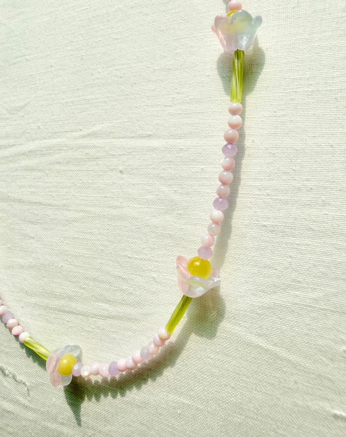 핸드메이드🌷봄꽃(바이올렛)비즈 목걸이 상품이미지5