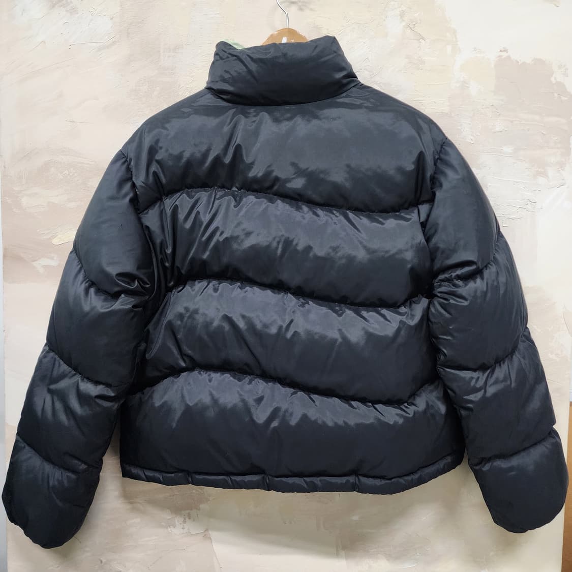 키르시 블랙 양면 숏 패딩  상품이미지2