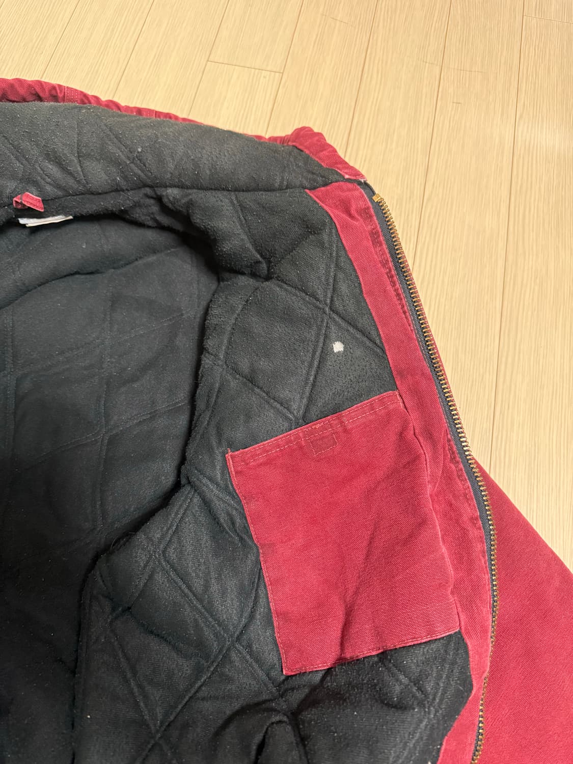 칼하트 J130 cri 크림슨 레드 상품이미지8