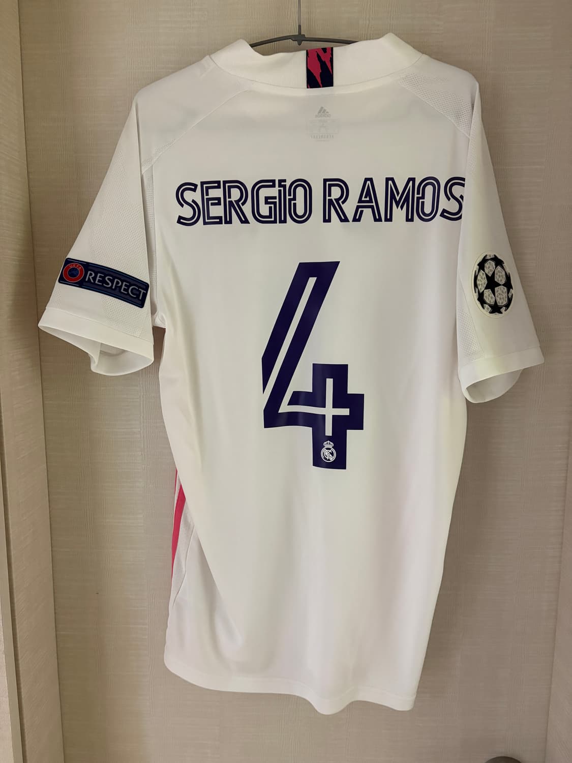 20-21 레알마드리드 홈 세르히오 라모스 유니폼 정품 상품이미지1