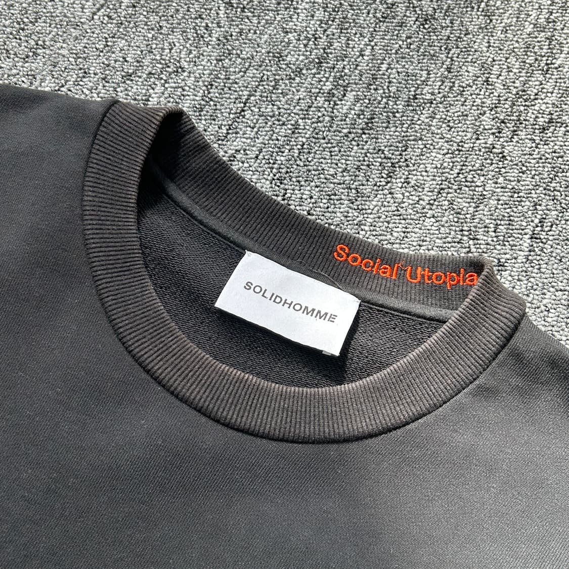 솔리드옴므 코튼 루즈핏 스웻셔츠 상품이미지6