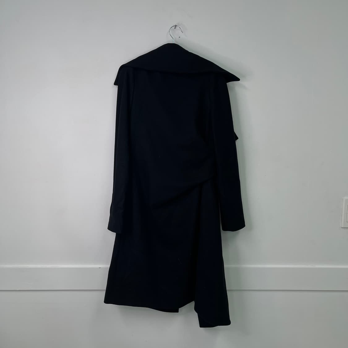 95 비비안웨스트우드 레드라벨 캐시미어 코트 상품이미지2