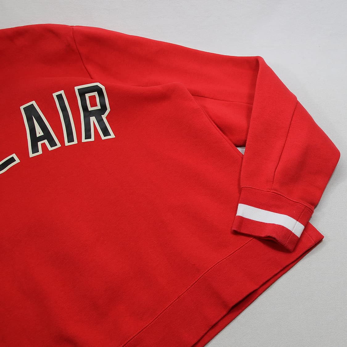 (착용컷) 나이키 에어 스웻 셔츠 (남성용 100) 상품이미지7