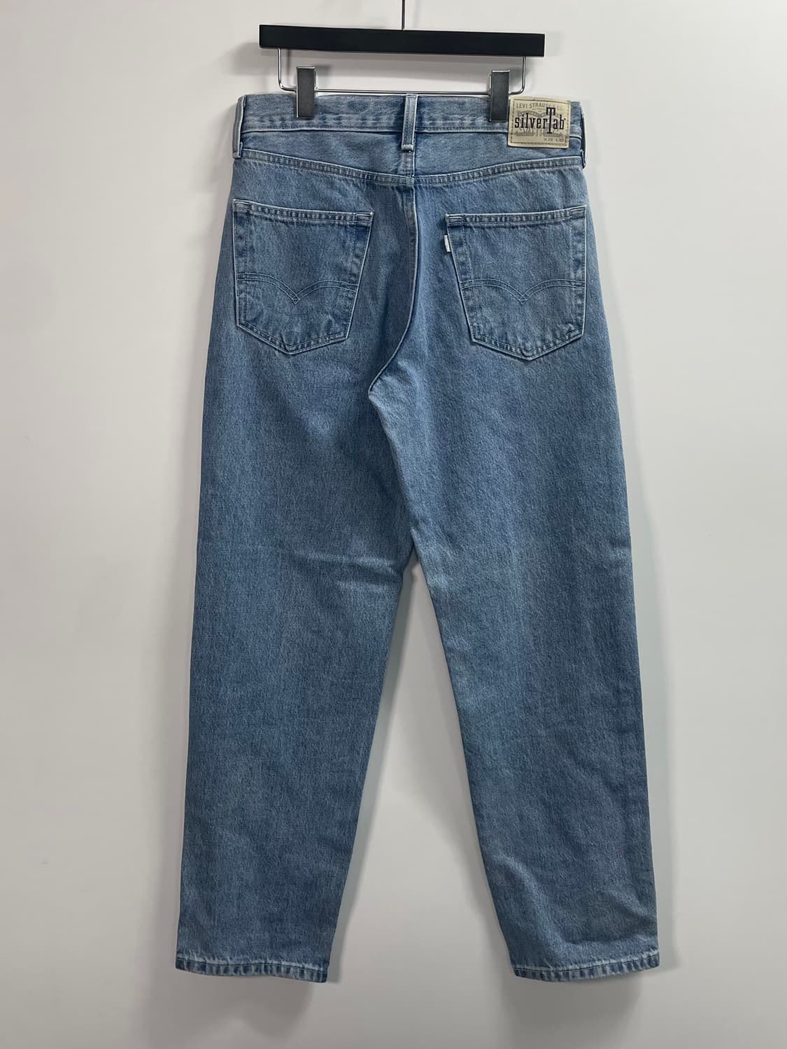 리바이스 실버탭 루즈핏 연청바지 (onp.47)   상품이미지2