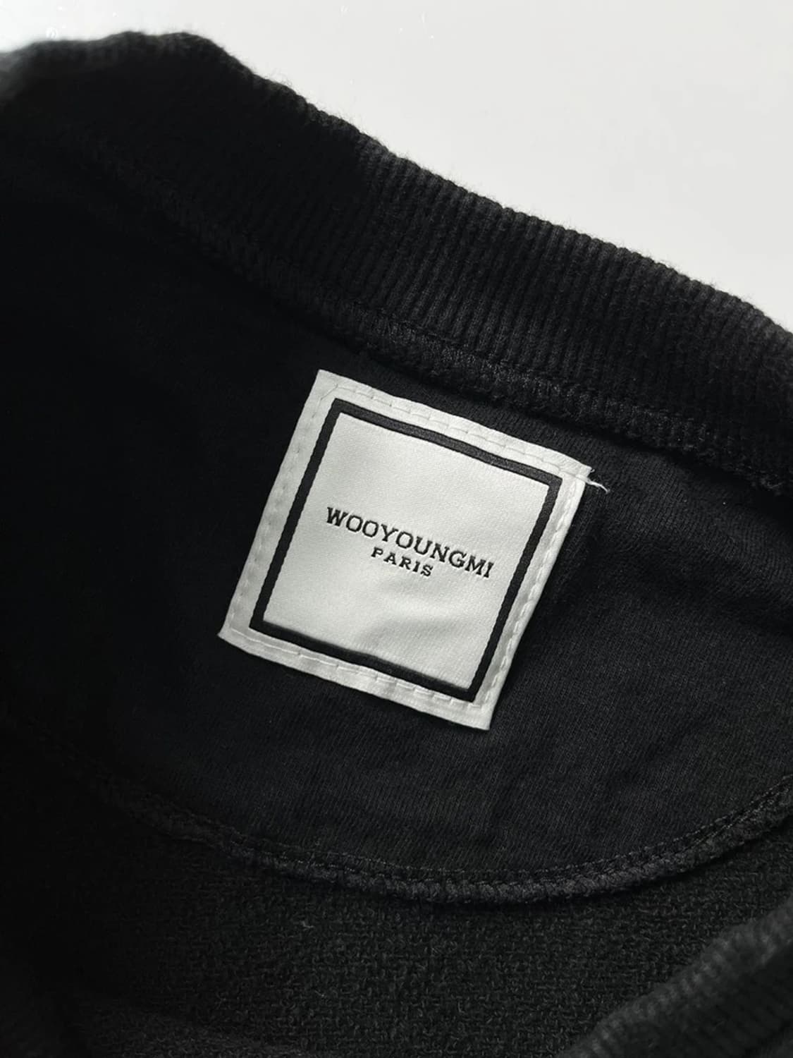 우영미 20FW 플라워 백로고 스웨트셔츠 PN3448 상품이미지7