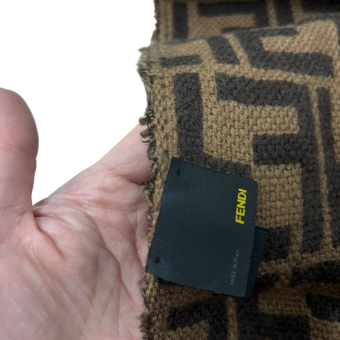 정품) 펜디 머플러 상품이미지3