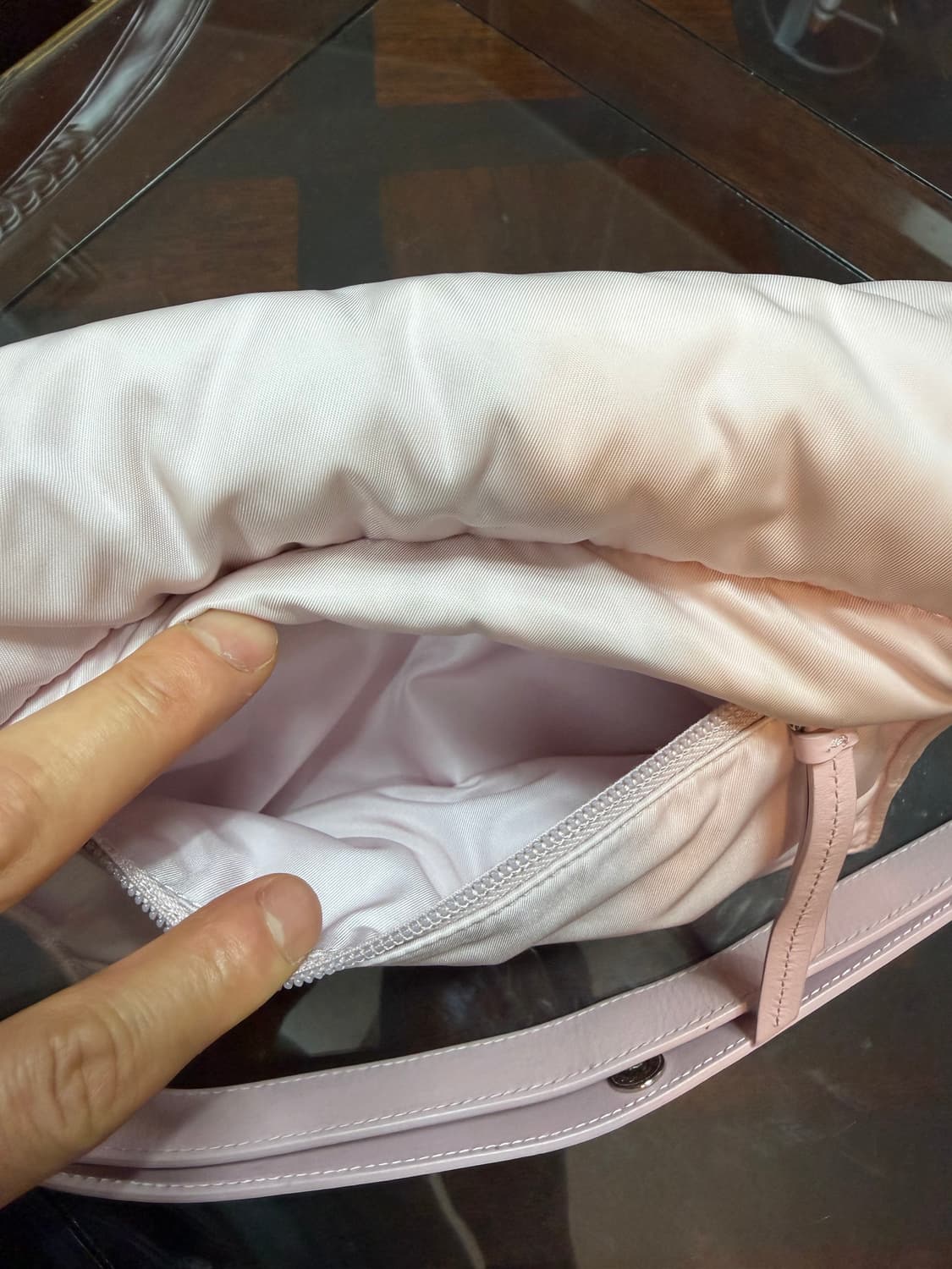 프라다 정품 패딩 리나일론 숄더백 백화점구매 싸게 팝니다.!!! 상품이미지8